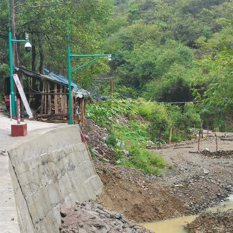 雷达水位监测站